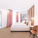 Filitti Boutique Hotel