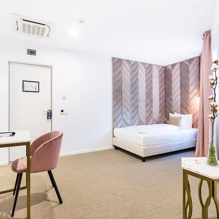 Filitti Boutique Hotell 4*