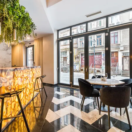 Filitti Boutique Hotell 4*